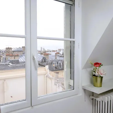 Apartment Tour Eiffel - Invalides - Paris