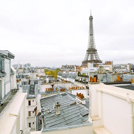 Tour Eiffel - Invalides - *